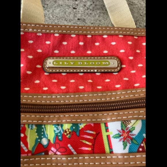 🎄Lily Bloom Small Christmas Pattern Bag - Picture 5 of 6